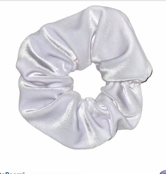 Tied Together Velvet White scrunchie